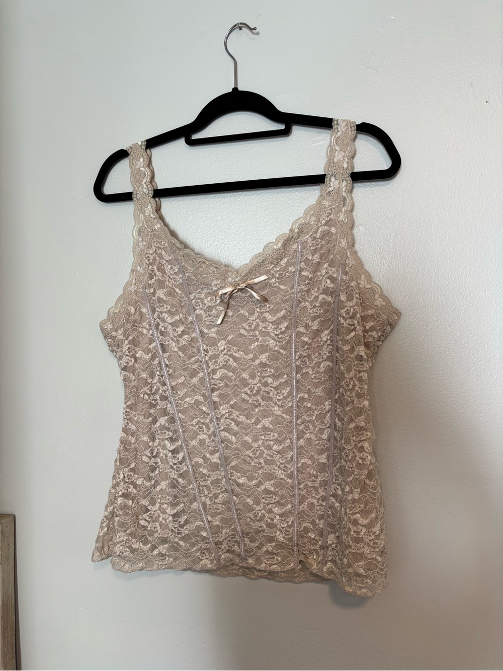 Y2K Lace Tank Top with Bow Detail - Cream